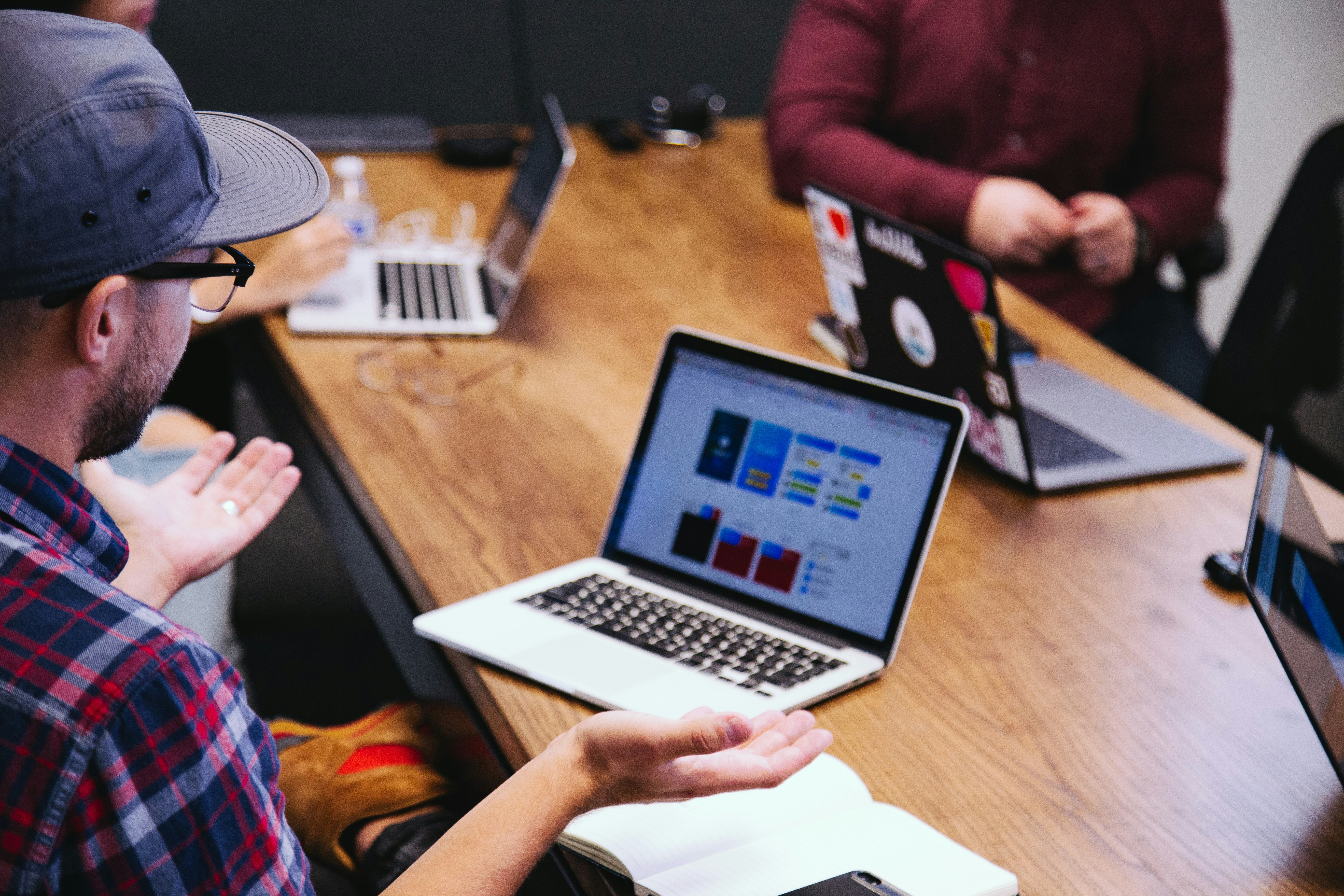 Why You Get More Done at a Coworking Space Than at Home  The Science Behind It